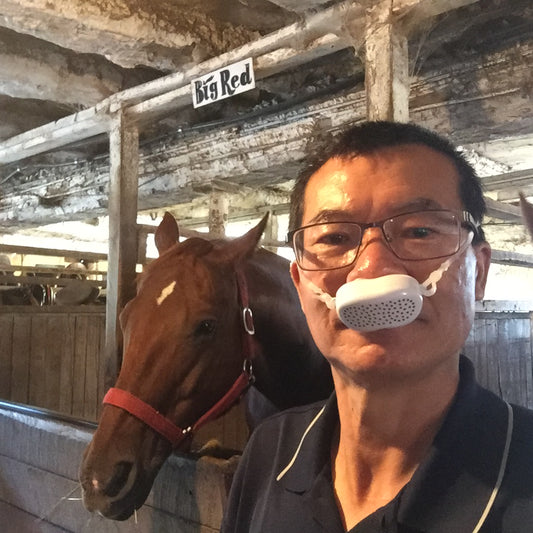 Ride the horse with nose mask to remove the smell and odor!